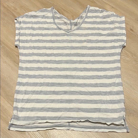 Icebreaker Tops - Icebreaker Women's Short Sleeve Top Gray and White Stripes